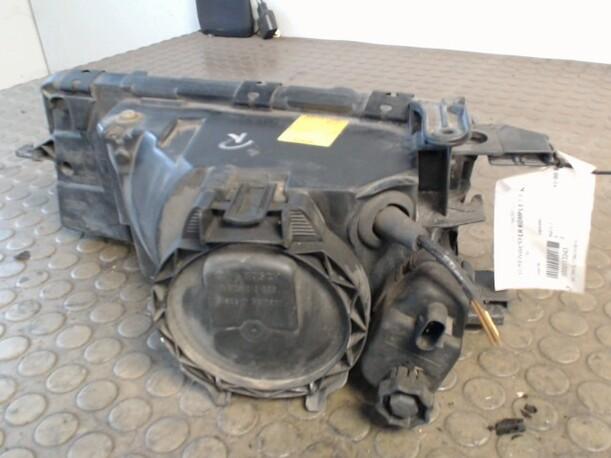 Foto: SCHEINWERFER RECHTS eines Opel Vectra Comfort