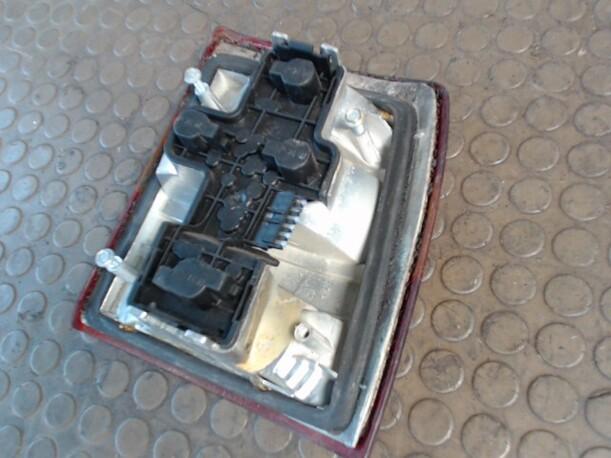 Foto: HECKLEUCHTE LINKS eines Opel Vectra Top