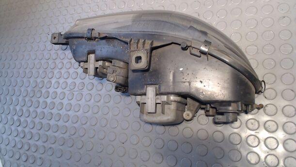 Foto: SCHEINWERFER RECHTS eines Fiat Brava 1.6 16V