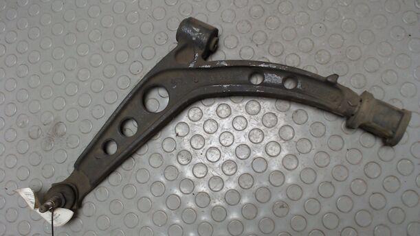 Foto: QUERLENKER VORN LINKS eines Fiat Cinquecento 0.9 i.e. Comfort