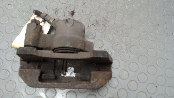 Foto: BREMSSATTEL VORN LINKS eines Fiat Cinquecento 0.9 i.e. Comfort