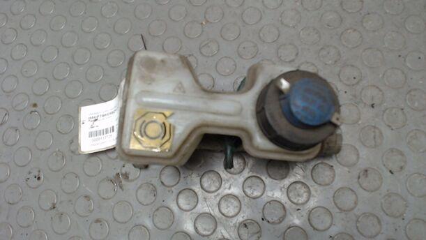 Foto: HAUPTBREMSZYLINDER eines Fiat Cinquecento 0.9 i.e. Comfort