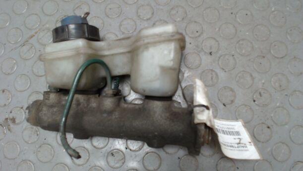 Foto: HAUPTBREMSZYLINDER eines Fiat Cinquecento 0.9 i.e. Comfort