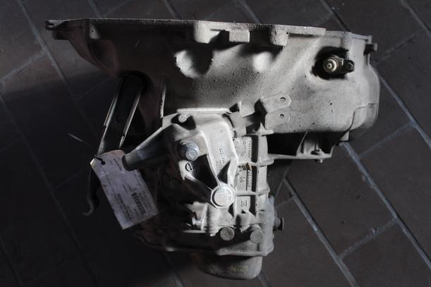 Foto: SCHALTGETRIEBE 5-GANG eines Opel Corsa Comfort