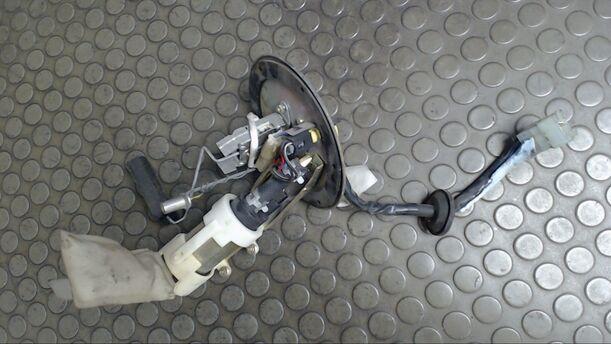 Foto: KRAFTSTOFFPUMPE eines Kia Sephia
