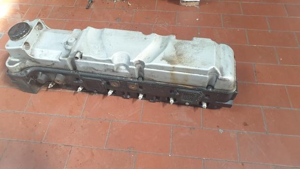 Foto: ZYLINDERKOPF 2,6 eines Opel Omega GRI