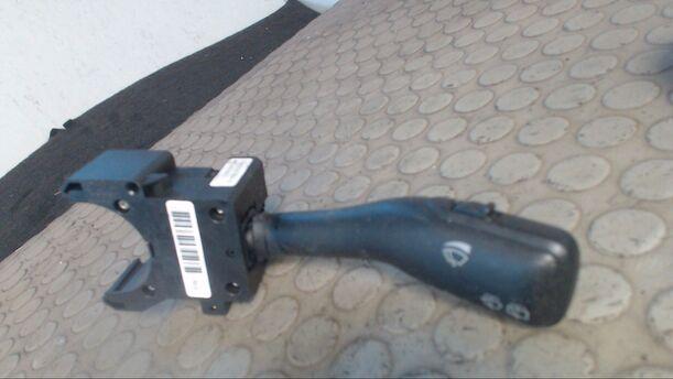 Foto: SCHEIBENWISCHERSCHALTER R eines Audi A3 1.6 GRI
