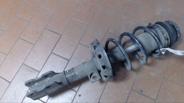 Foto: FEDERBEIN VORN LINKS eines Opel Astra 2.0