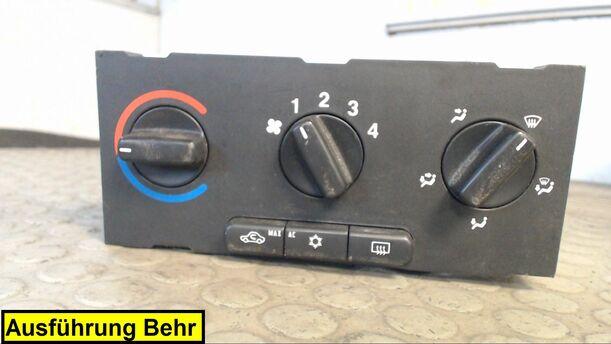 Foto: HEIZUNGSBETÄTIGUNG eines Opel Astra 2.0