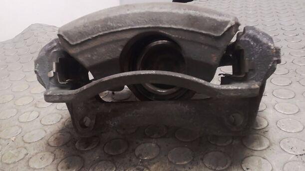 Foto: BREMSSATTEL VORN RECHTS eines Toyota Corolla 1.4