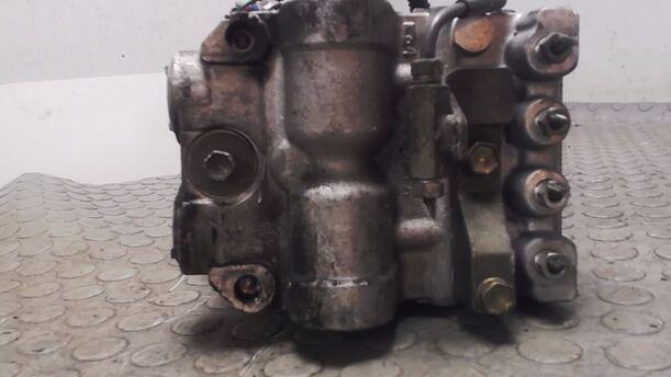 Foto: HAUPTBREMSAGGREGAT ABS eines Toyota Corolla 1.4