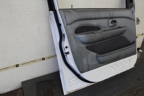 Foto: TÜR VORNE LINKS eines Hyundai Atos 1.0i