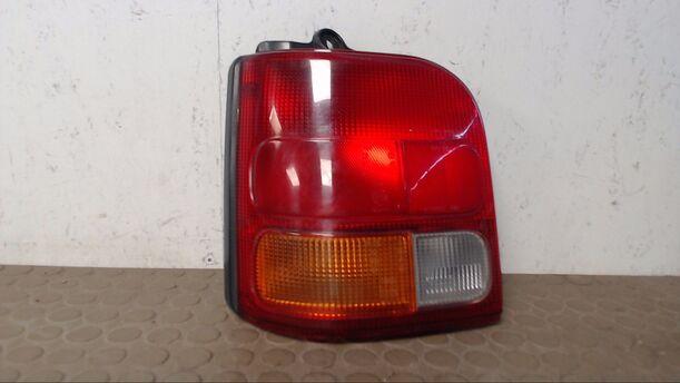 Foto: HECKLEUCHTE LINKS eines Daihatsu Cuore