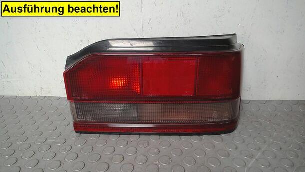 Foto: HECKLEUCHTE/ RÜCKLEUCHTE RECHTS ( 2/3 TÜRER ) eines Mazda 323 1.6i GLX