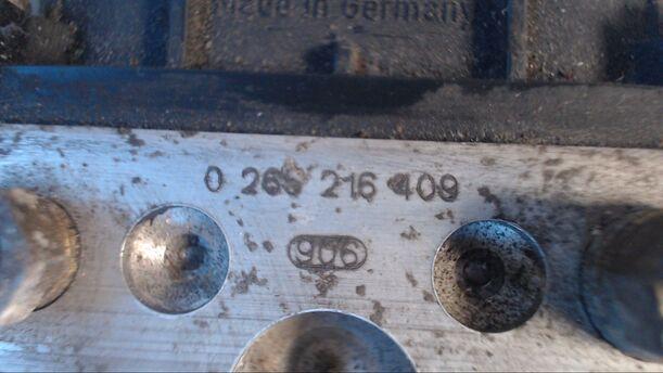 Foto: HAUPTBREMSAGGREGAT ABS eines Opel Corsa 16V