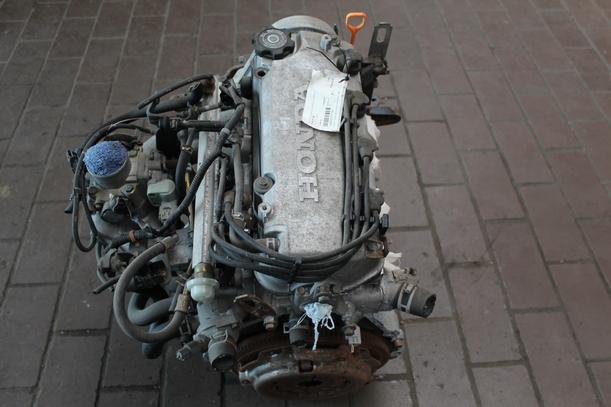 Foto: MOTOR D13B7 eines Honda Logo LX