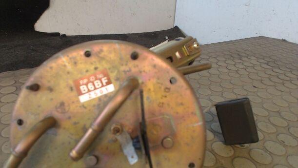 Foto: KRAFTSTOFFPUMPE eines Mazda 323 S 1.5 LX