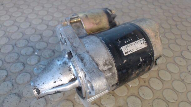Foto: ANLASSER / STARTER DENSO eines Mazda 323 S 1.5 LX