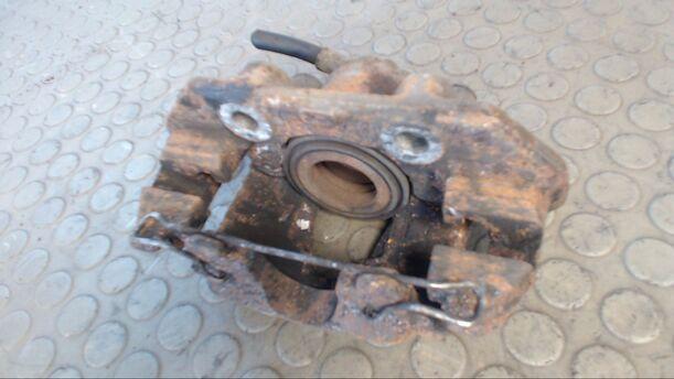 Foto: BREMSSATTEL VORN LINKS eines Opel Astra