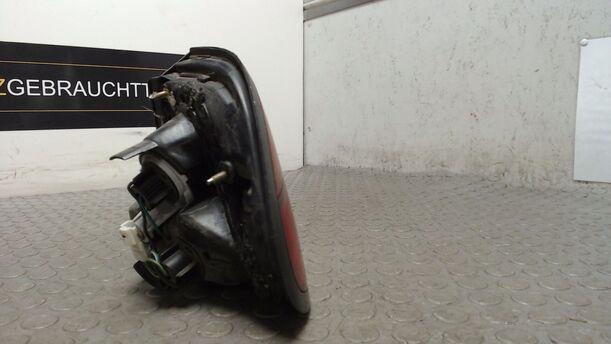 Foto: HECKLEUCHTE ( RÜCKLICHT) AUSSEN LINKS eines Nissan Almera 1.4 S