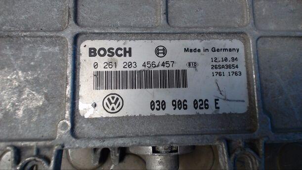 Foto: EINSPRITZSTEUERGERÄT eines VW Polo 55 Start