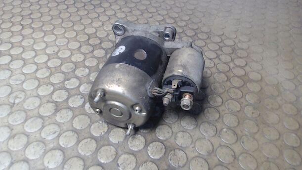 Foto: ANLASSER / STARTER eines Mazda 323 1.6i 16V Start