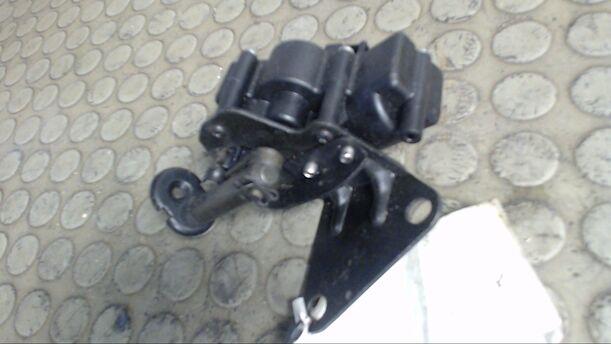 Foto: SEITENSCHEIBENMOTOR LINKS L eines Seat Alhambra 2.0i Start