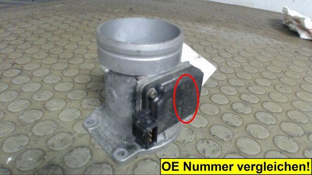 Foto: LUFTMASSENMESSER HITACHI eines Seat Alhambra 2.0i Start