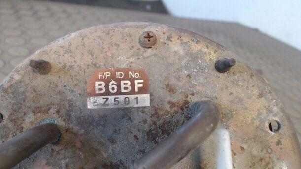 Foto: KRAFTSTOFFPUMPE / BENZINPUMPE eines Mazda 323 F 1.5 Start