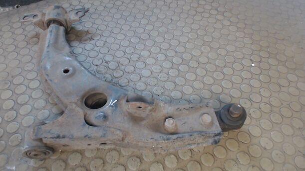 Foto: QUERLENKER VORN LINKS eines Mazda 323 S 1.5 Start
