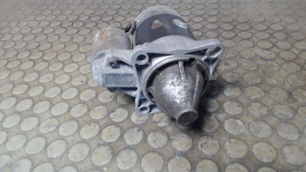 Foto: ANLASSER / STARTER eines Mazda 323 F 1.9i 16V Start