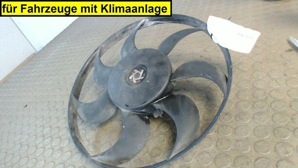 Foto: ELEKTROLÜFTER eines Opel Astra Caravan Flair