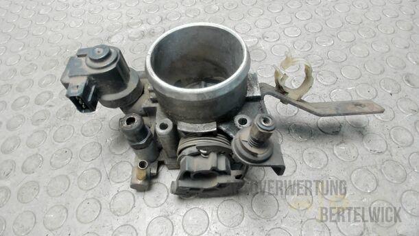 Foto: DROSSELKLAPPENSTUTZEN eines Alfa Romeo 146 1.6 Twin Spark Flair