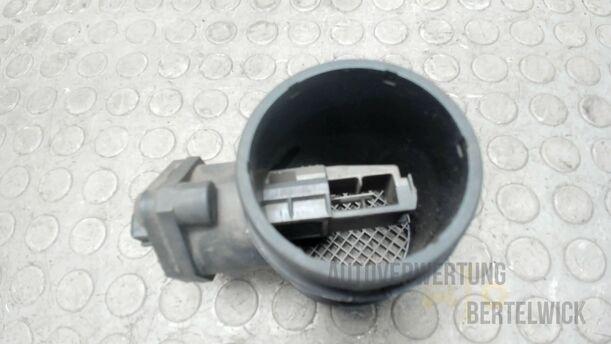 Foto: LUFTMASSENMESSER eines Alfa Romeo 146 1.6 Twin Spark Flair