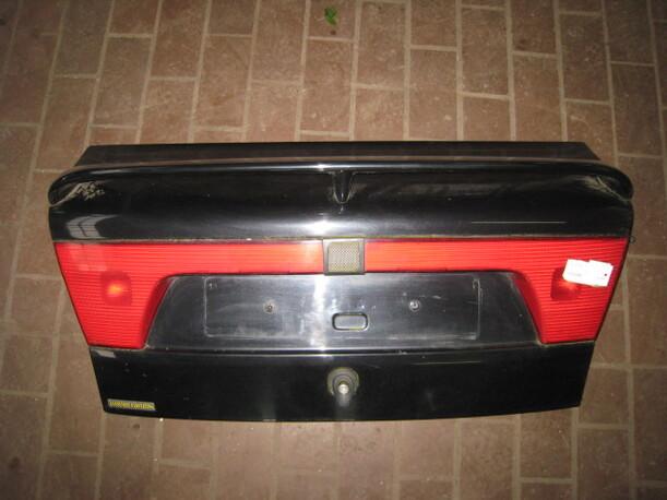 Foto: HECKKLAPPE / HECKDECKEL eines Seat Cordoba 2.0 16V Flair