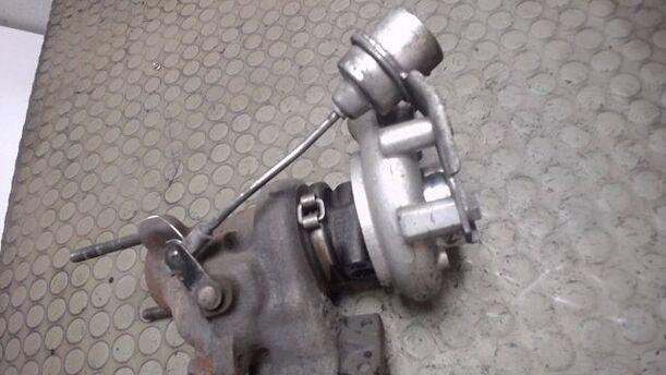 Foto: TURBOLADER eines BMW 324td GL