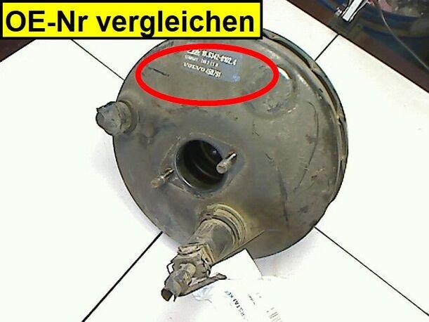 Foto: BREMSKRAFTVERSTÄRKER eines Volvo 440 2.0i