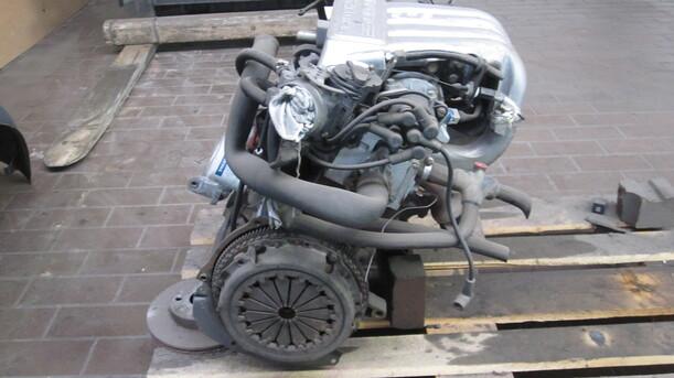 Foto: MOTOR eines Volvo 440 2.0i