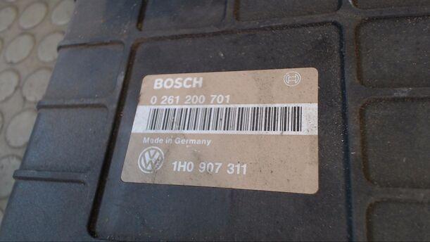 Foto: EINSPRITZSTEUERGERÄT eines VW Golf 1.8