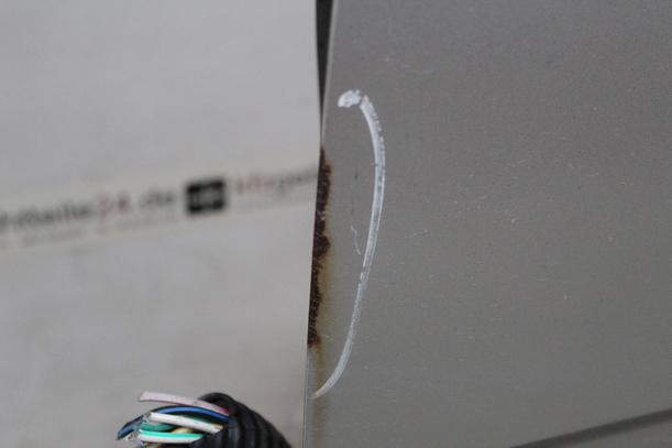 Foto: TÜR VORNE LINKS (4-Türer) eines Mazda 626 2.0i