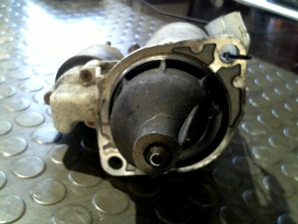 Foto: ANLASSER / STARTER BOSCH eines BMW 525i