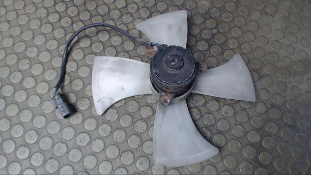 Foto: ELEKTROLÜFTER eines Honda Civic 1.4i
