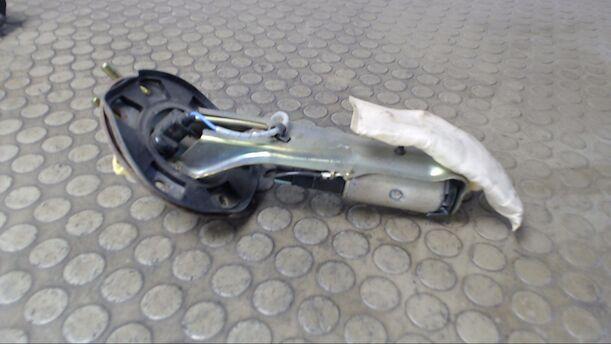 Foto: KRAFTSTOFFPUMPE eines Honda Civic 1.4i