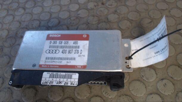 Foto: STEUERGERÄT ABS eines Audi A4 1.8