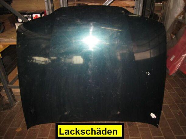 Foto: MOTORHAUBE eines Hyundai Sonata 2.0i 16V