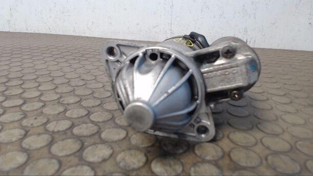 Foto: ANLASSER / STARTER MANDO eines Hyundai Sonata 2.0i 16V