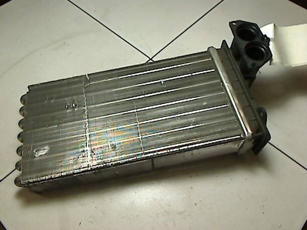 Foto: WÄRMETAUSCHER eines Peugeot 206 60