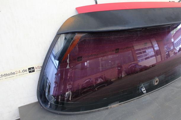 Foto: HECKKLAPPE OBEN / HECKSCHEIBE eines Honda Civic 1.5i