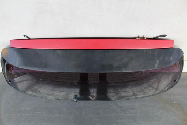 Foto: HECKKLAPPE OBEN / HECKSCHEIBE eines Honda Civic 1.5i
