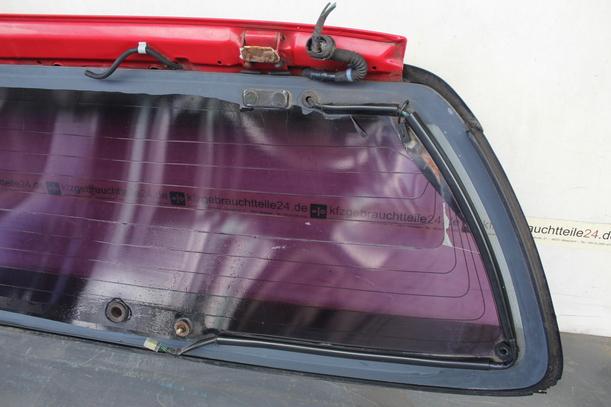 Foto: HECKKLAPPE OBEN / HECKSCHEIBE eines Honda Civic 1.5i